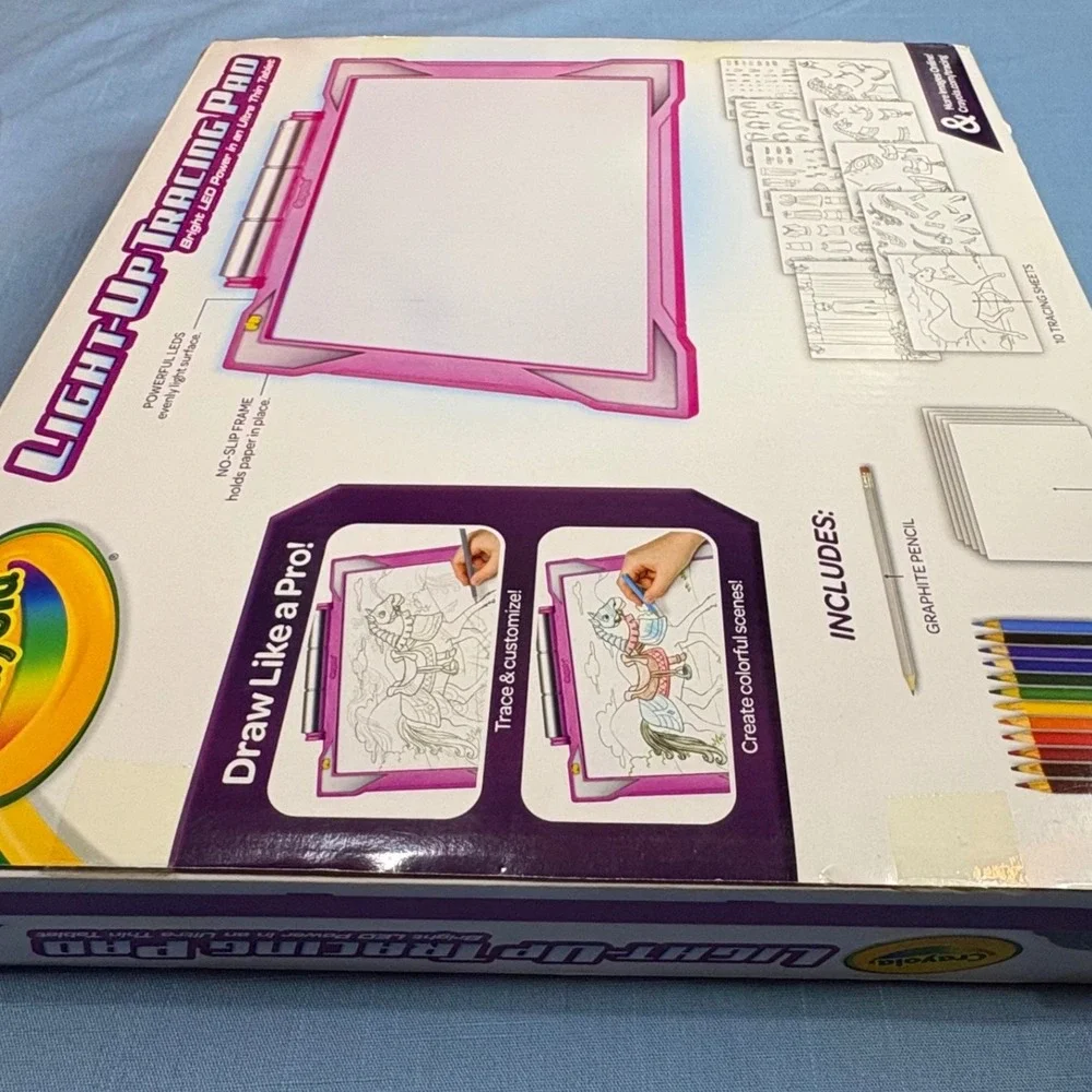 Crayola Light-Up Tracing Pad Pink LED Drawing Tablet Art Kit for Kids 040909 NEW